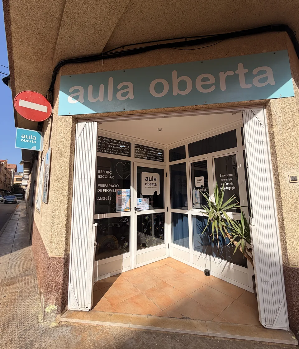 Entrada de Aula Oberta en Alzira